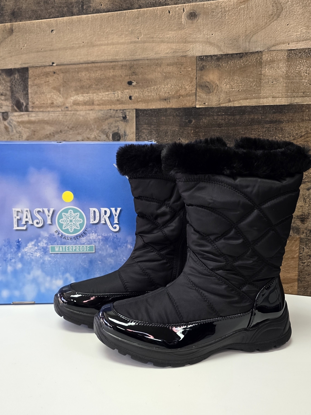 Easy Street Women's Black Waterproof Winter Boots with Faux Fur Cuff Sizw 8.5M